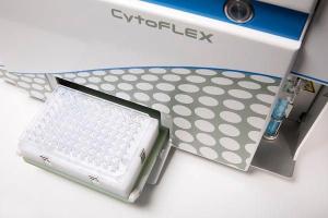 Cytoflex plate loader