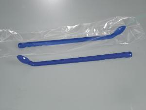 SteriPlast® Blue food spoons with long handle individually packaged