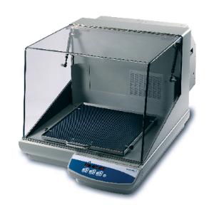 VWR® 5000IR Incubating/Refrigerating Orbital Shaker, 230 V (Export Only)