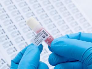 Cryogenic labels for laser printers