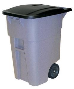 Brute® Roll Out Containers, Rubbermaid Commercial