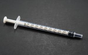 HENKE-JECT® 3-part 1 ml Luer slip disposable syringe