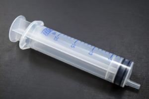 HENKE-JECT® 3-part 20 ml Luer slip disposable syringe