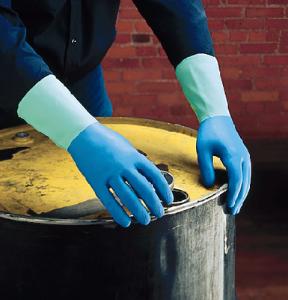 Protector® Nitrile/Natural Rubber Gloves
