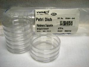 VWR® Disposable Petri Dishes