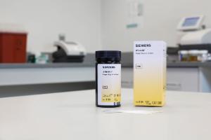 Albustix® Urinalysis Reagent Test Strips, Siemens Healthineers