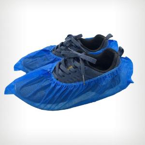 Disposable shoe covers (50 per case) - be305