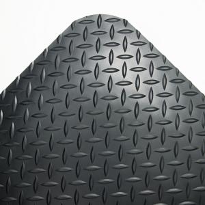 Crown industrial deck plate antifatigue mat, vinyl, 36×144, black