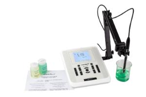 Biotech bench MD 8000 LB pH kit with certificate