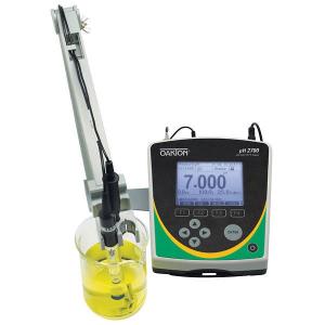 Oakton® pH 2700 benchtop meters