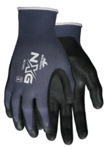 Dipped nitrile coated nylon gloves