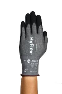 HyFlex 11-581 glove front